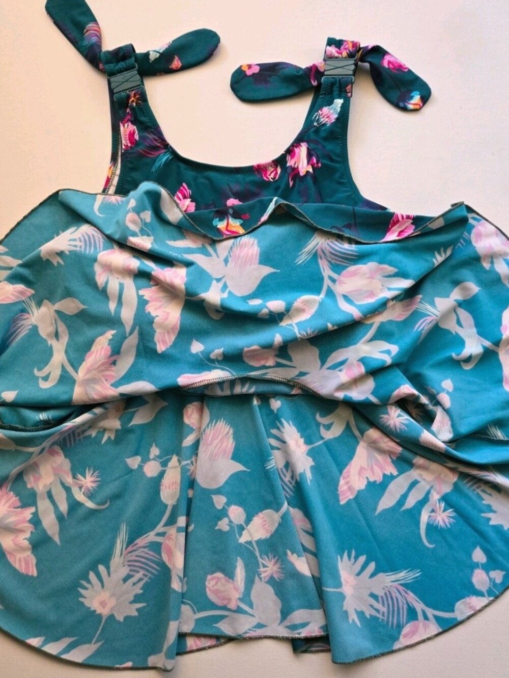 Latched Mama M Nursing Swim Top Floral Breastfeeding Maternity Adjustable Strap - Picture 6 of 8